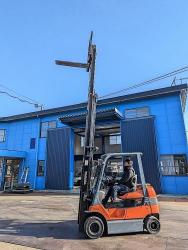 2.5t　バッテリーフォークリフト　Fork Lift