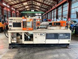 射出成形機　Injection Molding Machine