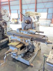 フライス盤　Milling Machine