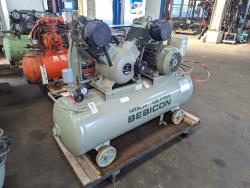 コンプレッサー　Compressor