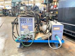 溶接機　Welding Machine