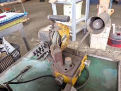 研磨機　Grinding Machine