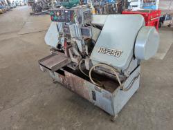 バンドソー　Band Sawing Machine