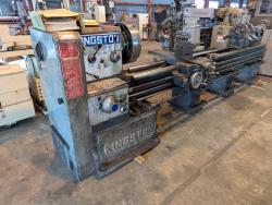 旋盤　Lathe