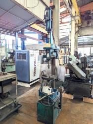 卓上ボール盤　Drilling Machine
