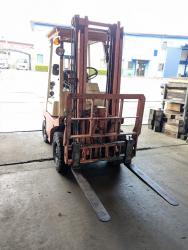 1.5tフォークリフト　1.5TON Fork Lift