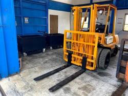 3tフォークリフト　3TON　Fork　Lift