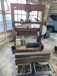自家製プレス　Press Machine