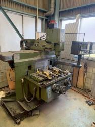 NCフライス盤　NC Milling Machine