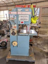 コンターマシン　Band Sawing Machine