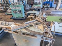 留枘取り機　Woodworking Machine