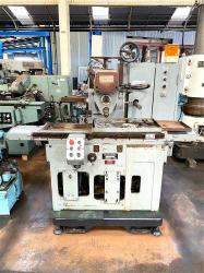 生産フライス盤　Manufacturing Milling Machine