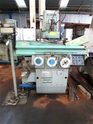 平面研削盤　Surface grinding machine