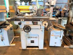 工具研削盤　Tool　Grinding　Machine