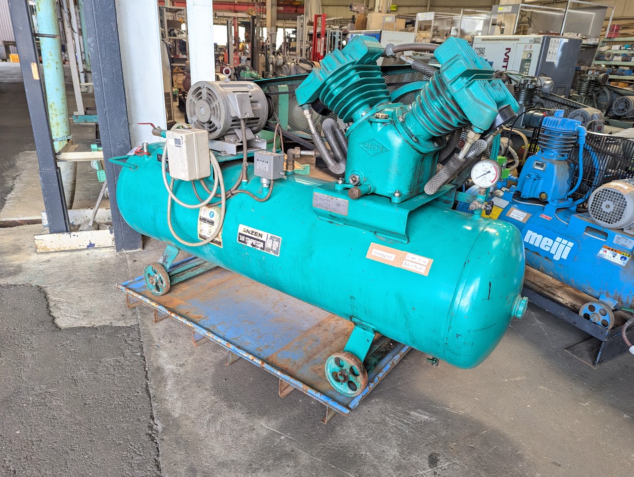 ～入荷情報～　高圧コンプレッサー